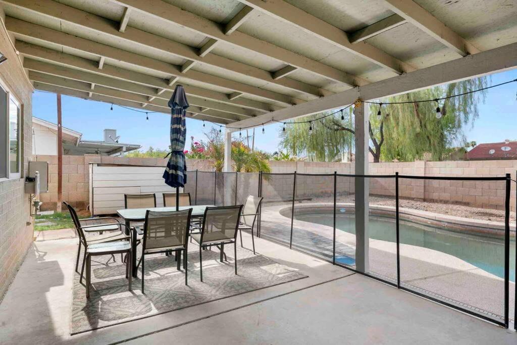 Spacious Cozy Home In Tempe Jacuzzi Pool King Bed! Dış mekan fotoğraf