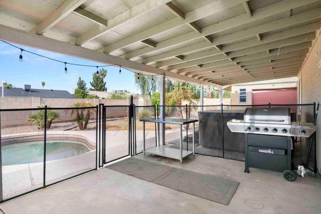 Spacious Cozy Home In Tempe Jacuzzi Pool King Bed! Dış mekan fotoğraf