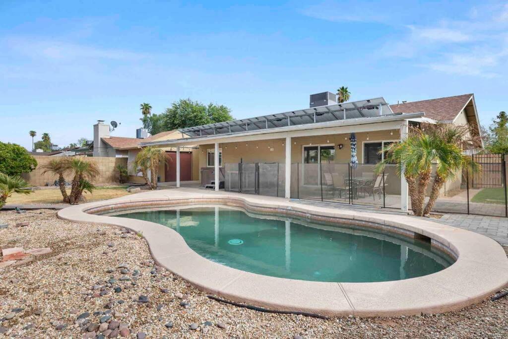 Spacious Cozy Home In Tempe Jacuzzi Pool King Bed! Dış mekan fotoğraf